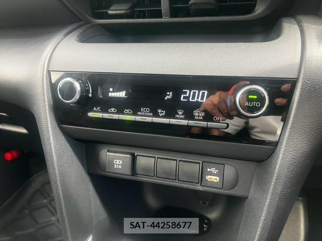 Toyota YARIS CROSS 2021-12 8373732-9