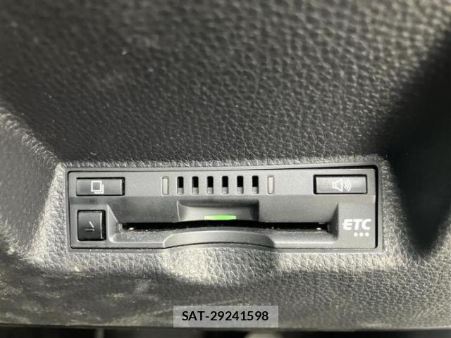Toyota YARIS CROSS 2020-12 8374161-12