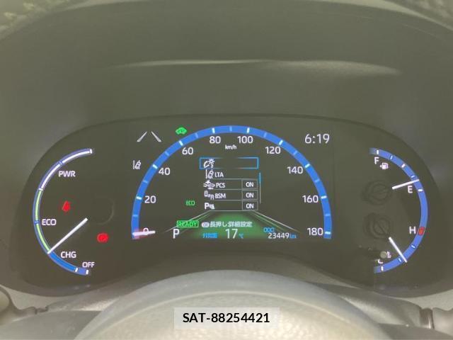 Toyota YARIS CROSS 2023-06 8374236-12
