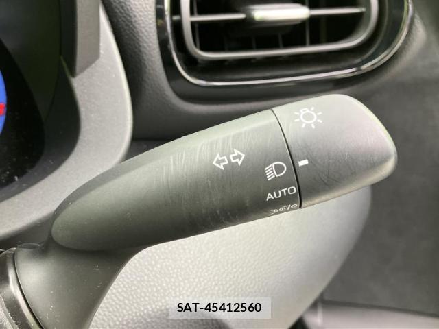 Toyota YARIS CROSS 2023-07 8374273-15