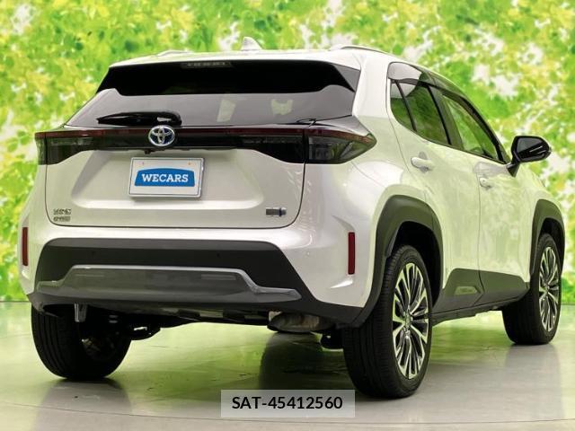 Toyota YARIS CROSS 2023-07 8374273-2