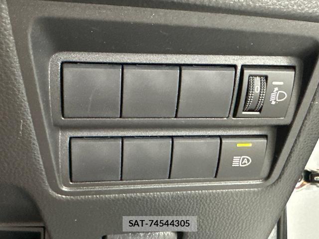 Toyota YARIS 2020-07 8372574-7