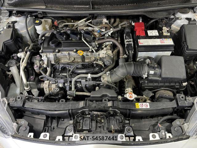 Toyota YARIS 2024-06 8372674-17