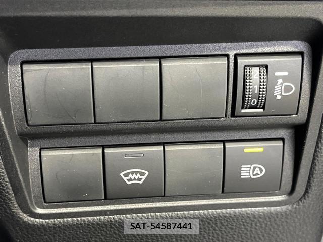 Toyota YARIS 2024-06 8372674-4