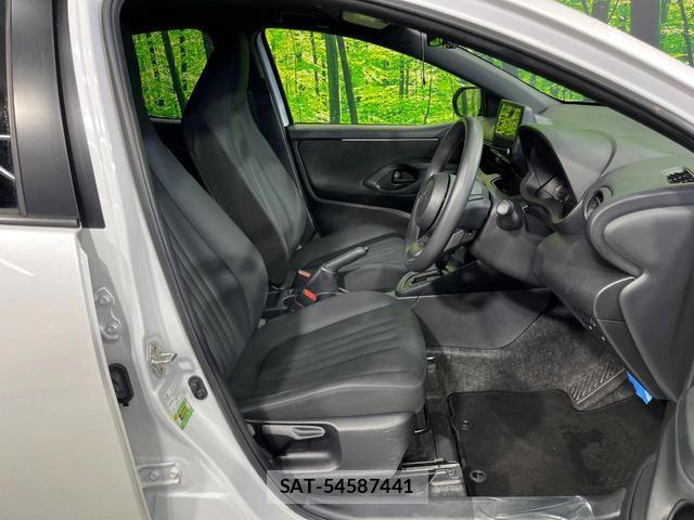 Toyota YARIS 2024-06 8372674-7