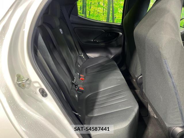 Toyota YARIS 2024-06 8372674-8