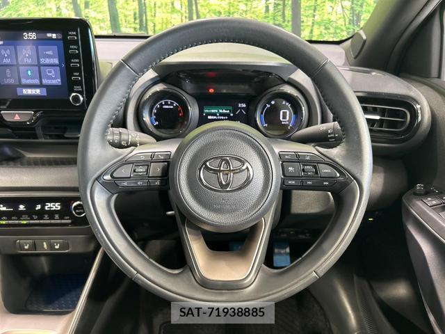 Toyota YARIS 2020-11 8372706-10