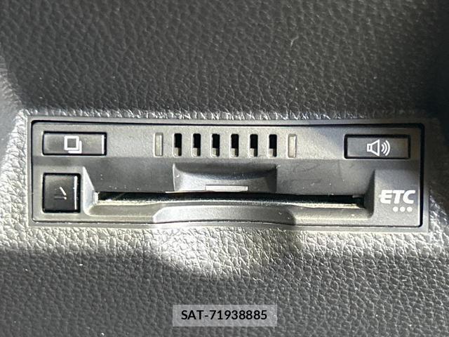Toyota YARIS 2020-11 8372706-6