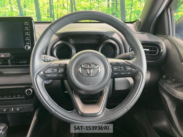 Toyota YARIS 2020-03 8372979-10