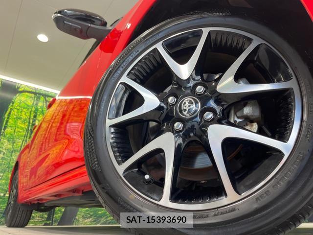 Toyota YARIS 2020-03 8372979-12