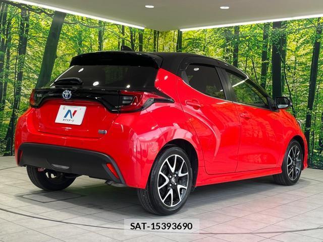 Toyota YARIS 2020-03 8372979-16