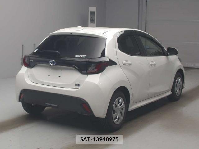 Toyota YARIS 2021-08 8373093-1