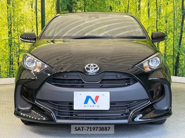 Toyota YARIS 2023-08 8373160-13