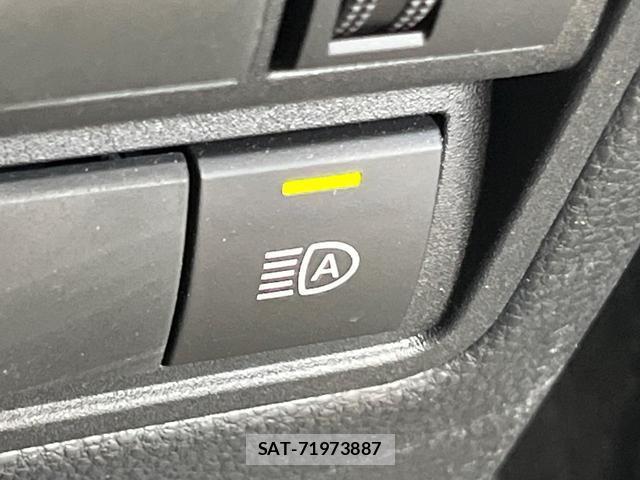 Toyota YARIS 2023-08 8373160-6