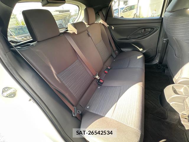 Toyota YARIS 2021-08 8373200-12
