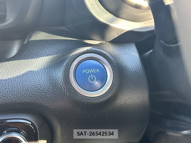 Toyota YARIS 2021-08 8373200-7
