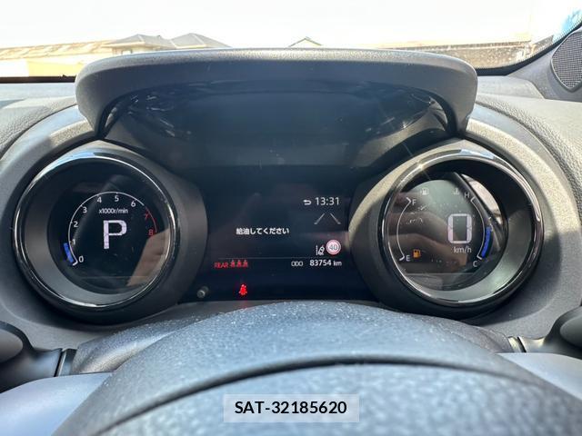 Toyota YARIS 2020-06 8373515-4