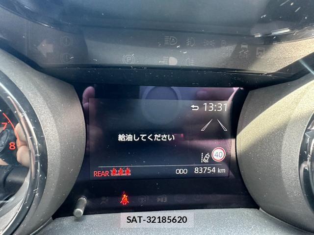Toyota YARIS 2020-06 8373515-5