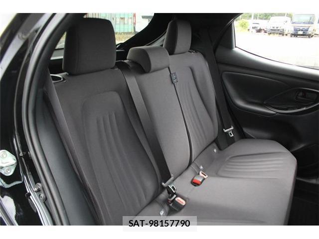 Toyota YARIS 2025-01 8373535-14
