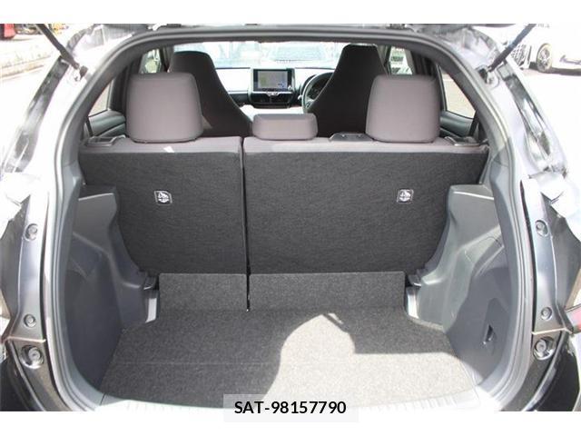 Toyota YARIS 2025-01 8373535-17