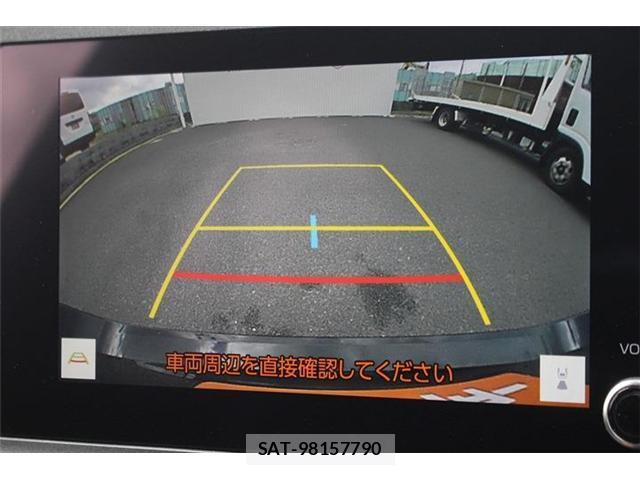 Toyota YARIS 2025-01 8373535-2