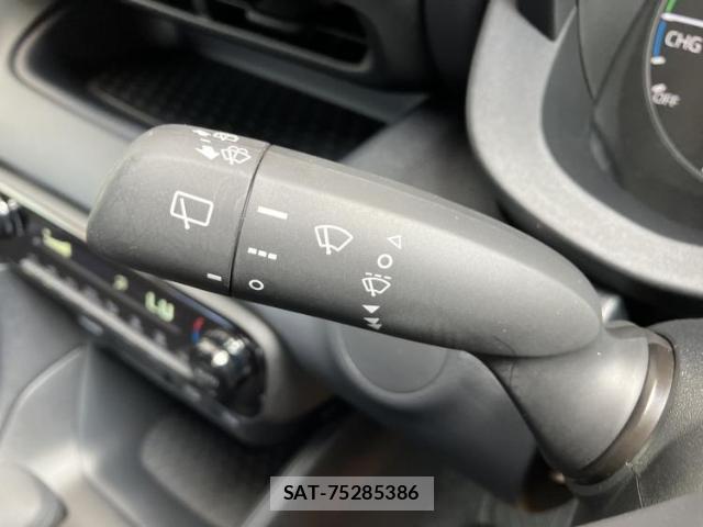 Toyota YARIS 2025-02 8374139-15