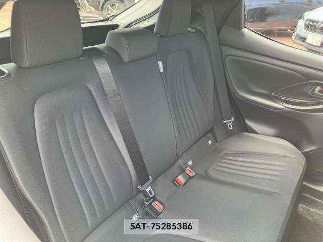 Toyota YARIS 2025-02 8374139-4