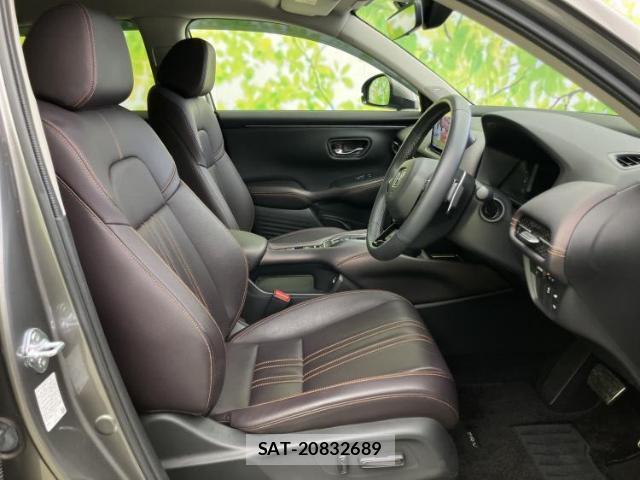 Honda ZR-V 2023-08 8374075-3