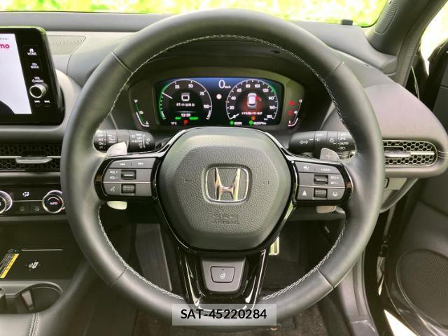 Honda ZR-V 2025-01 8374176-14