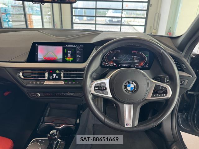 Bmw 1 SERIES 2021-01 8379210-1