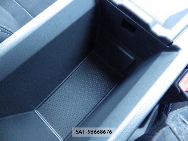 Bmw 1 SERIES 2024-12 8380200-17
