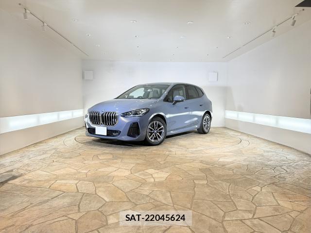 Bmw 2 SERIES 2023-04 8379535-0