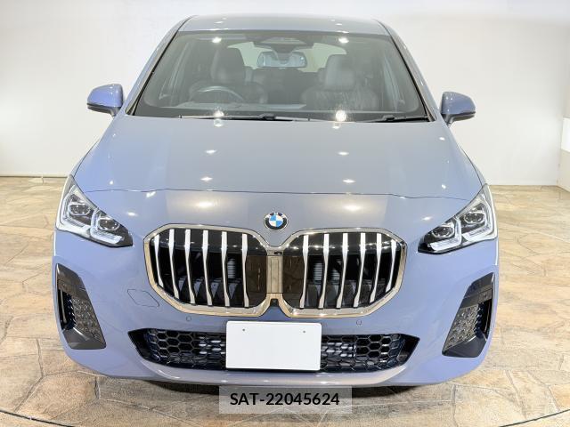 Bmw 2 SERIES 2023-04 8379535-1