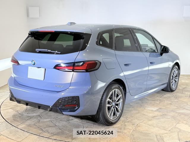 Bmw 2 SERIES 2023-04 8379535-2