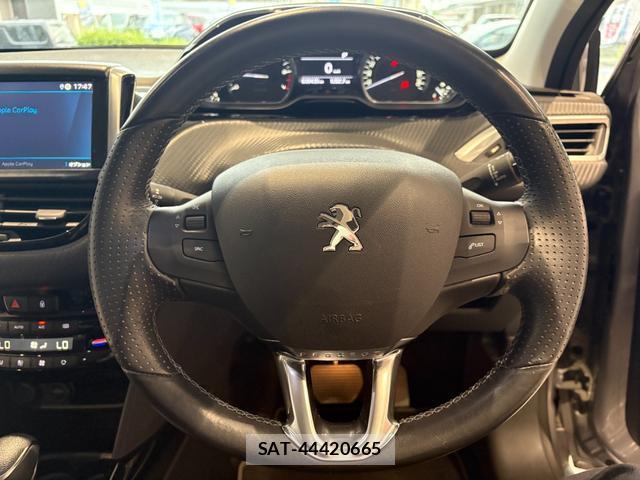 Peugeot 2008 2020-06 8380107-10