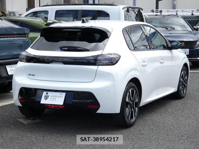 Peugeot 208 2025-07 8379099-1