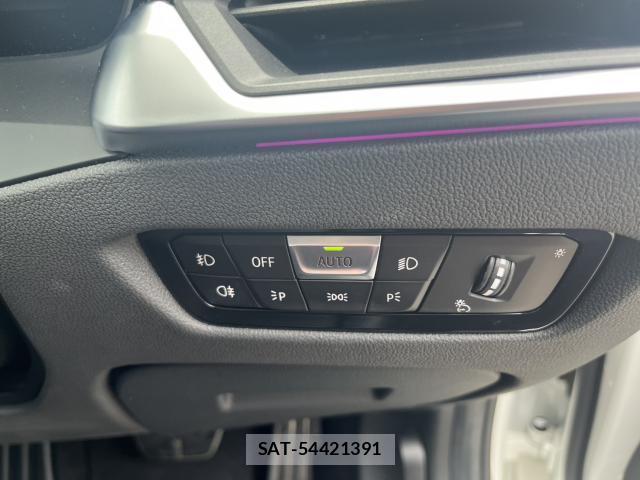 Bmw 3 SERIES 2019-07 8378677-10
