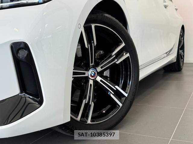 Bmw 3 SERIES 2023-02 8379211-18
