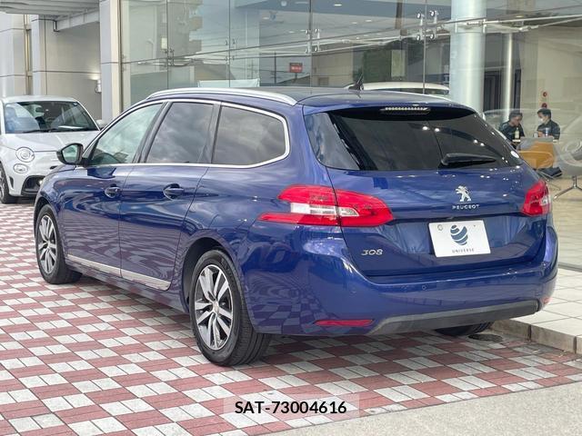 Peugeot 308 2017-12 8379557-16