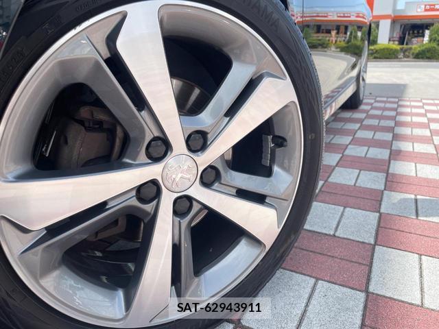 Peugeot 308 2020-05 8379559-13