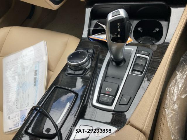 Bmw 5 SERIES 2015-01 8379051-11