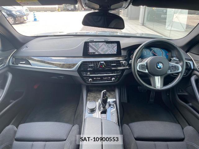 Bmw 5 SERIES 2018-03 8379556-1