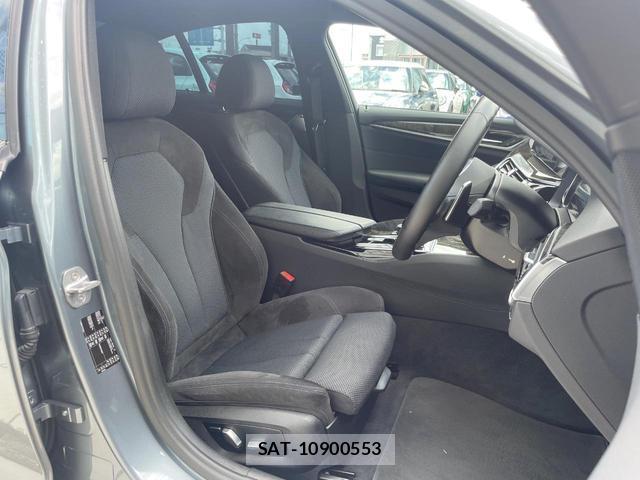 Bmw 5 SERIES 2018-03 8379556-8