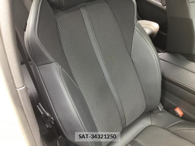 Peugeot 5008 2022-07 8380109-19