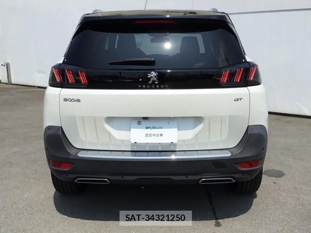 Peugeot 5008 2022-07 8380109-7