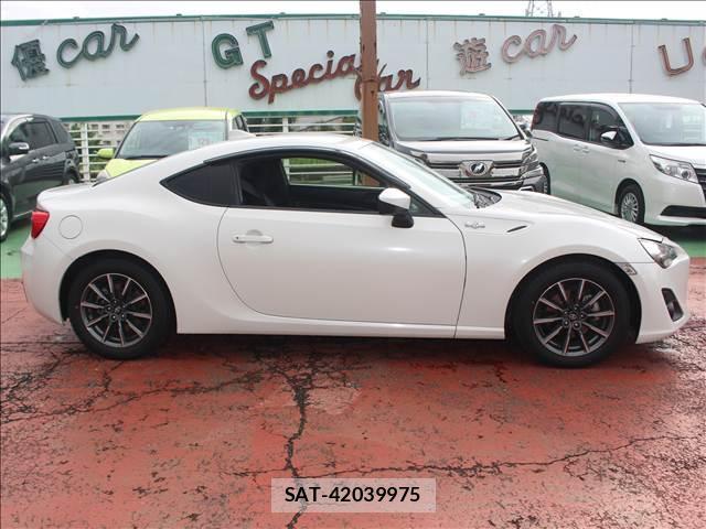 Toyota 86 2015-07 8378968-7