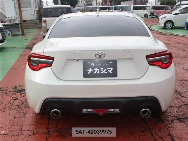 Toyota 86 2015-07 8378968-9