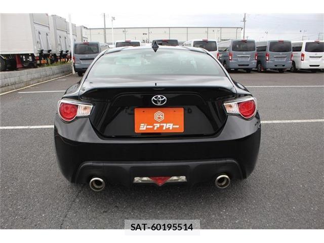 Toyota 86 2012-06 8379675-14