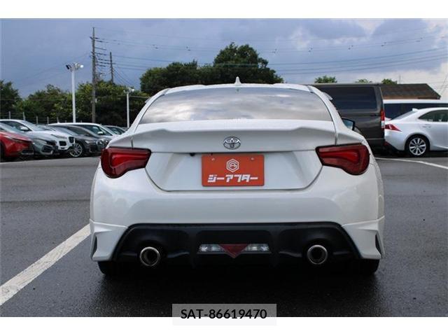 Toyota 86 2017-03 8379684-10