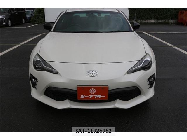 Toyota 86 2017-10 8379724-7